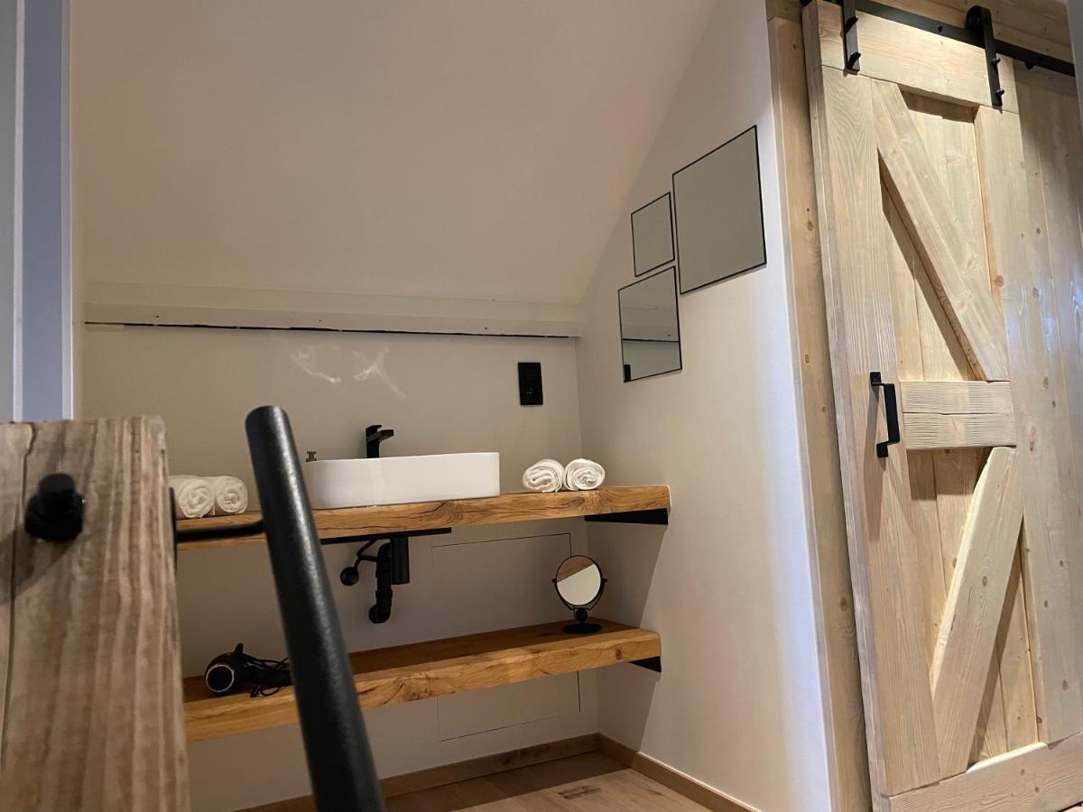Het Koerhuis Kinrooi Екстер'єр фото